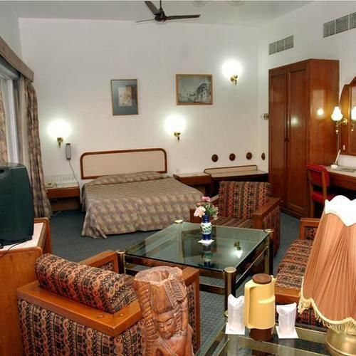 Hotel Lake View Ashok 博帕尔 外观 照片